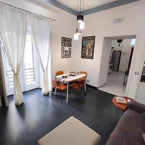 https://casa-torrenapoli.hotels-amalfi.com